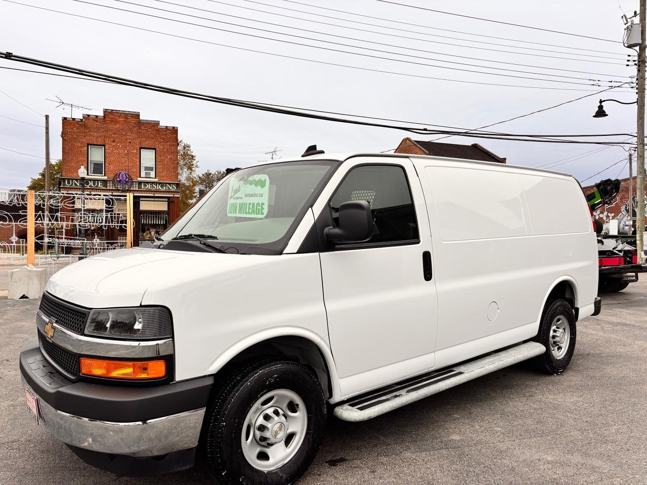 2024 Chevrolet Express Cargo Van FULLY FINANCEABLE, CLEAN TITLE, FACTORY WARRANTY! Photo