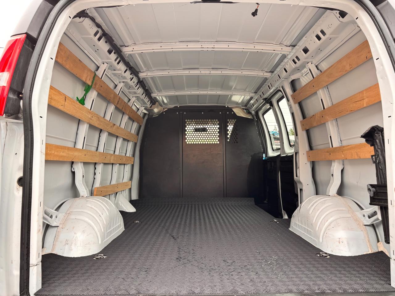 2024 Chevrolet Express Cargo Van FULLY FINANCEABLE, CLEAN TITLE, FACTORY WARRANTY! Photo