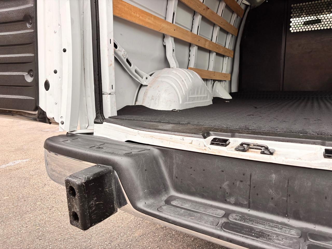 2024 Chevrolet Express Cargo Van FULLY FINANCEABLE, CLEAN TITLE, FACTORY WARRANTY! Photo