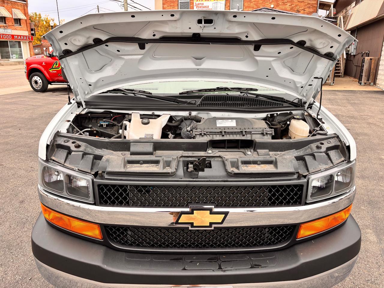 2024 Chevrolet Express Cargo Van FULLY FINANCEABLE, CLEAN TITLE, FACTORY WARRANTY! Photo