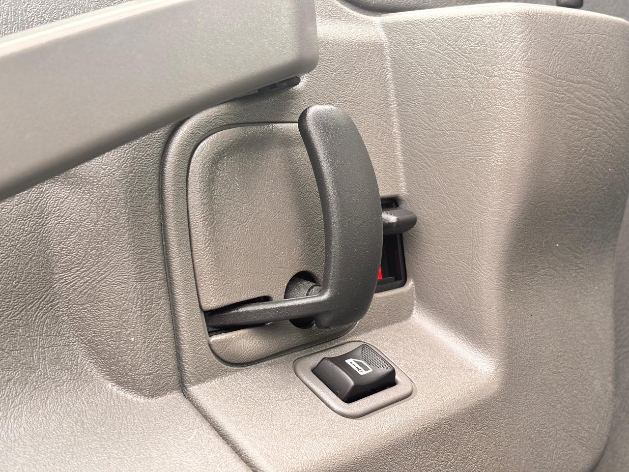 2024 Chevrolet Express Cargo Van FULLY FINANCEABLE, CLEAN TITLE, FACTORY WARRANTY! Photo