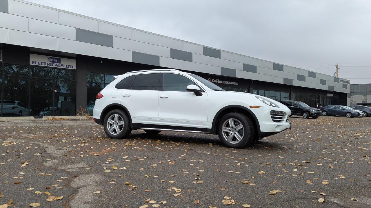 2014 Porsche Cayenne  - Photo #4