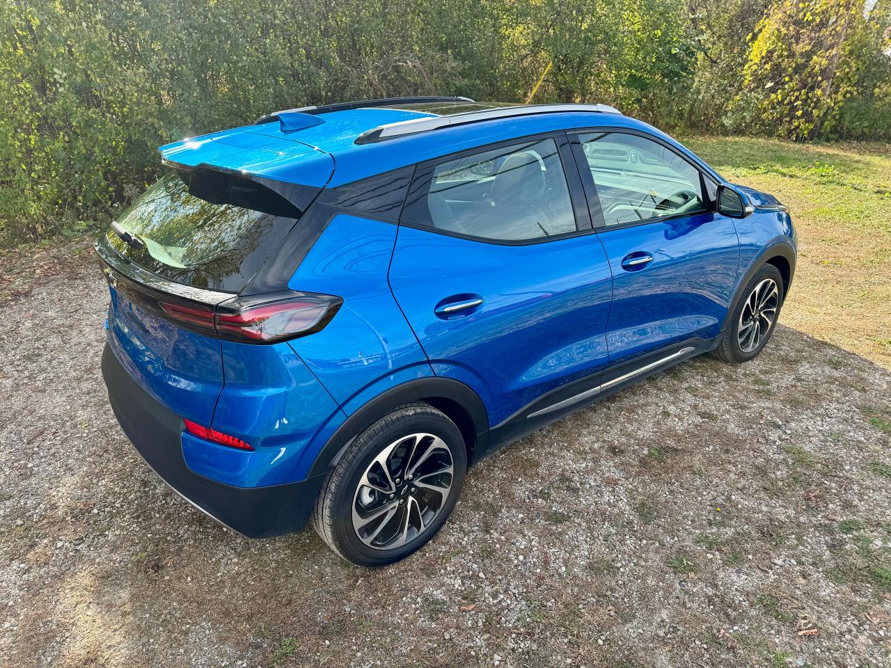 2023 Chevrolet Bolt EUV Premier One Owner | Panoramic Roof | Climate Seats - Photo #47