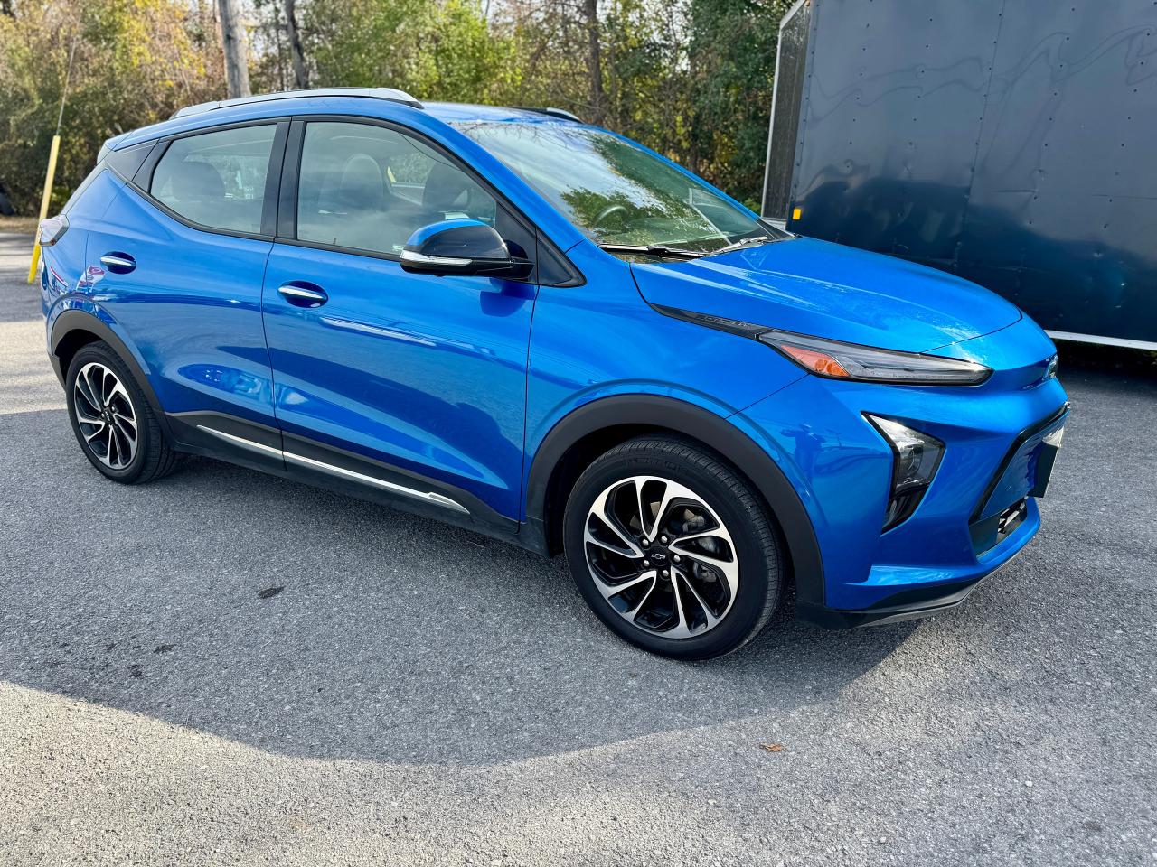 2023 Chevrolet Bolt EUV Premier One Owner | Panoramic Roof | Climate Seats - Photo #61