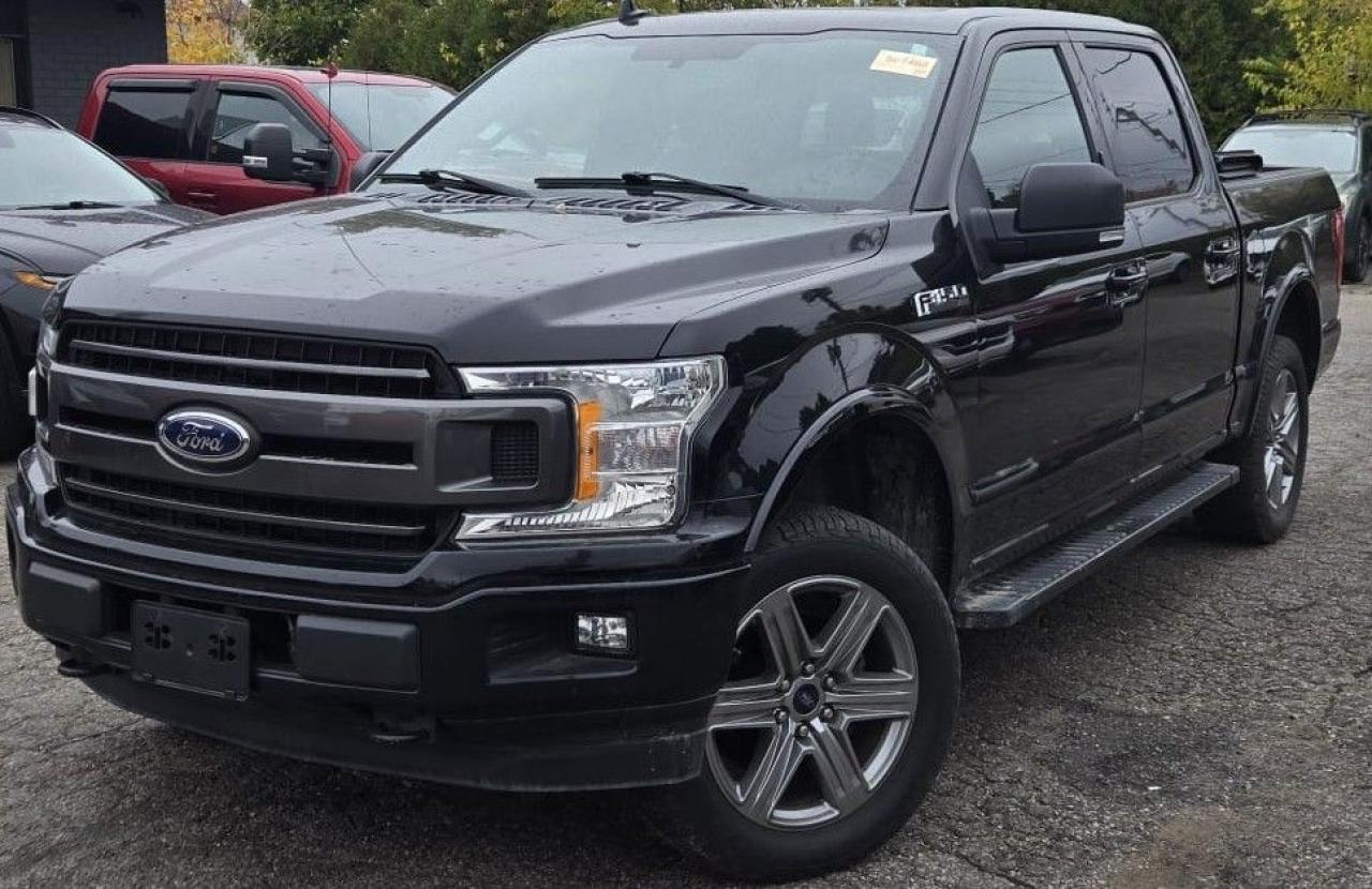 2018 Ford F-150 XLT / NO ACCIDENTS / 4X4 / 5.0L / PANO ROOF / CREW