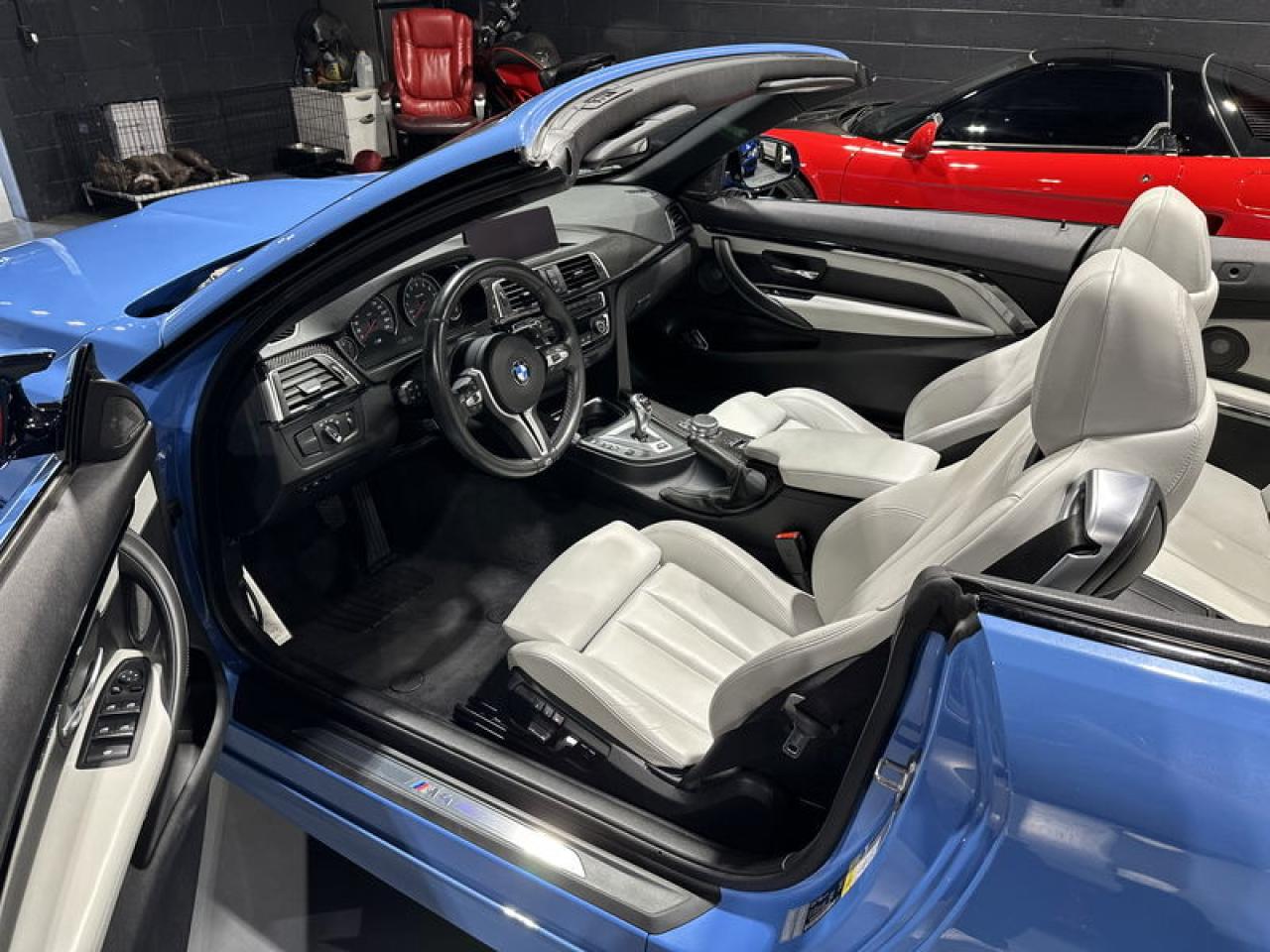 2018 BMW M4 Cabriolet - Photo #9