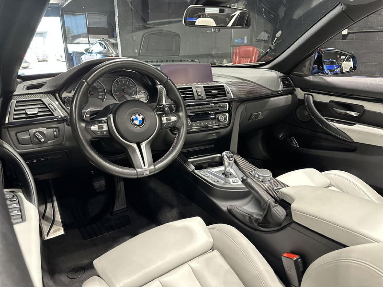 2018 BMW M4 Cabriolet - Photo #10