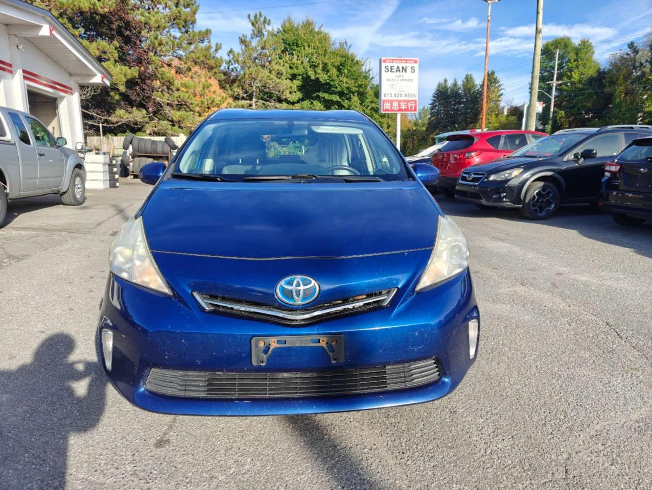 2013 Toyota Prius v  - Photo #7