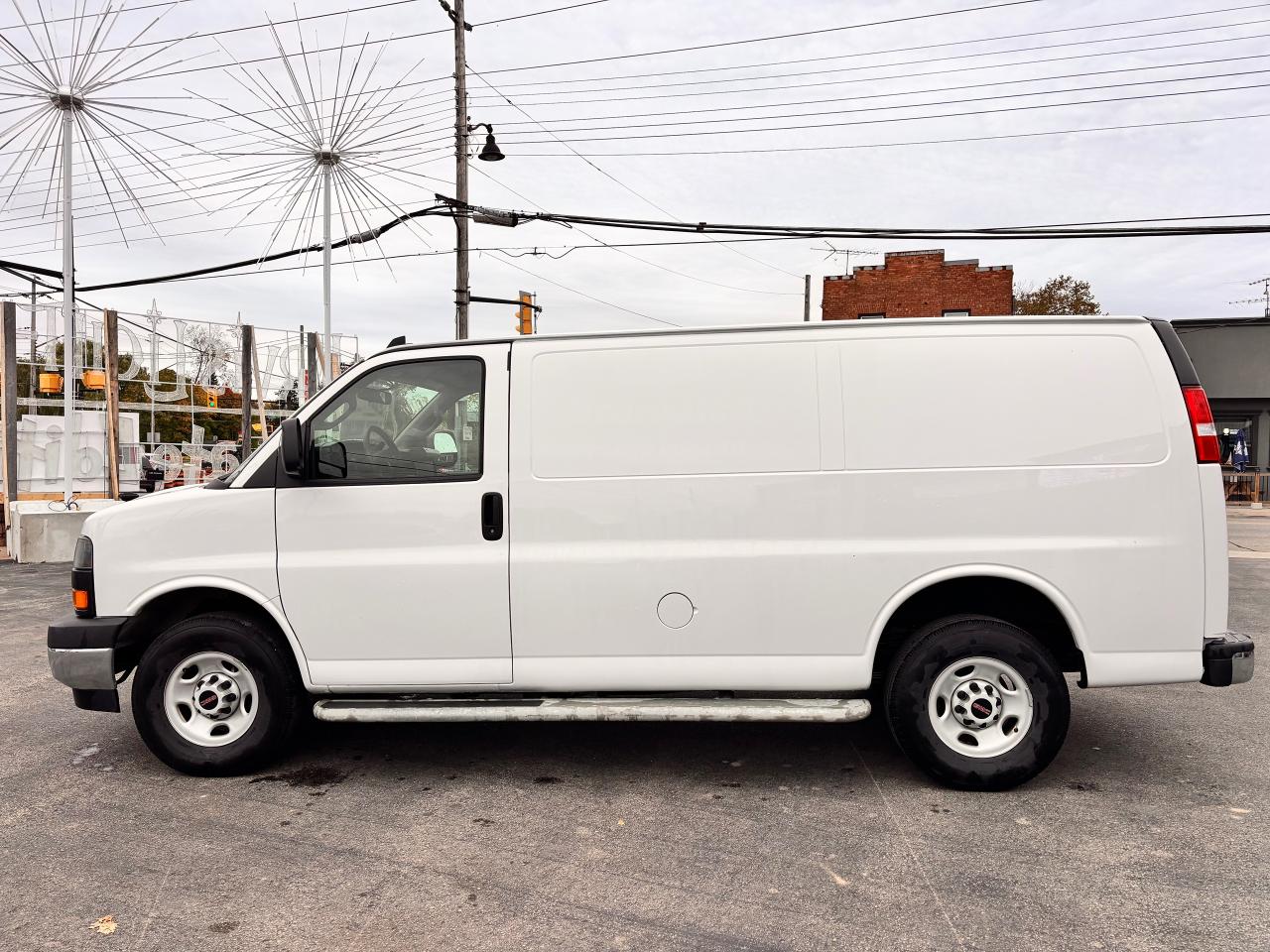 2023 GMC Savana Cargo Van FULLY FINANCEABLE, FACTORY WARRANTY, CLEAN RECORDS