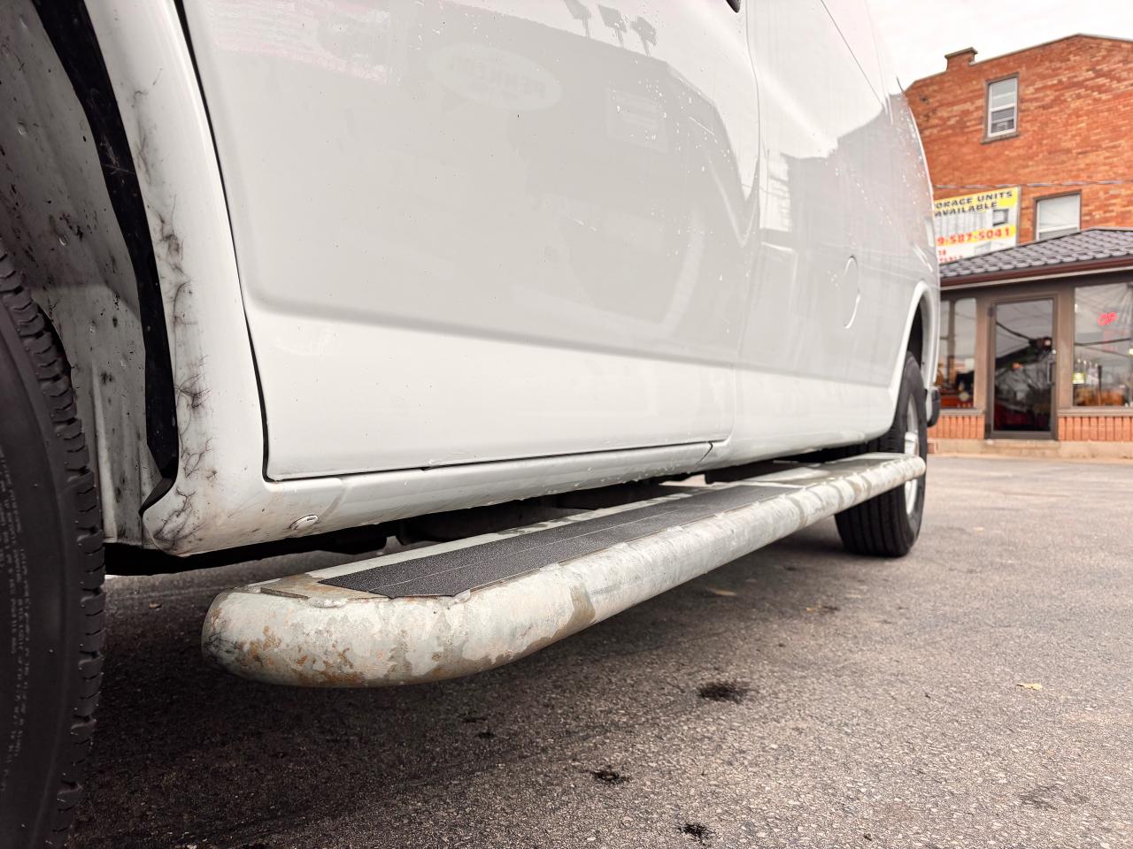 2023 GMC Savana Cargo Van FULLY FINANCEABLE, FACTORY WARRANTY, CLEAN RECORDS Photo