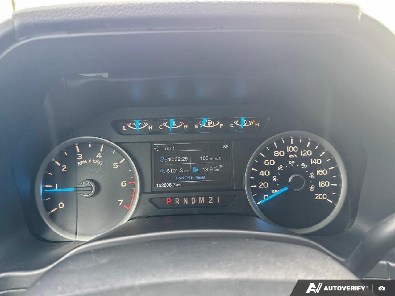 2017 Ford F-150 XLT / XTR / NO ACCIDENTS / 5.0L / REAR CAM / 4X4 - Photo #21