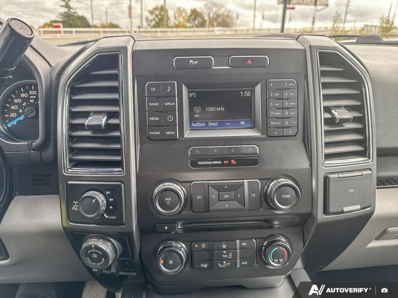 2017 Ford F-150 XLT / XTR / NO ACCIDENTS / 5.0L / REAR CAM / 4X4 - Photo #15