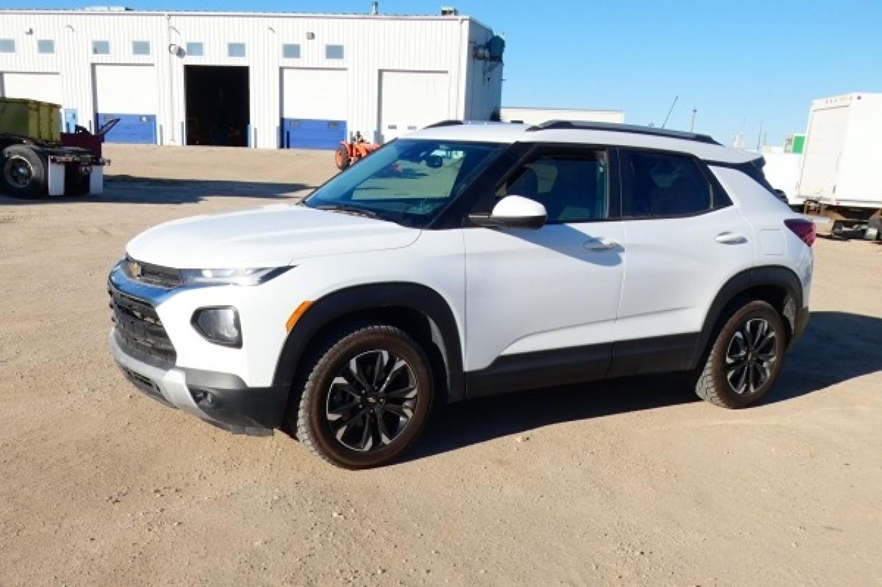 2021 Chevrolet TrailBlazer LT AWD 4dr w/Htd cloth, BUC - Photo #2