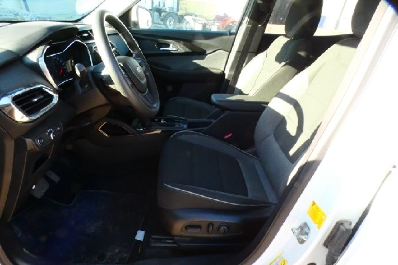 2021 Chevrolet TrailBlazer LT AWD 4dr w/Htd cloth, BUC - Photo #10