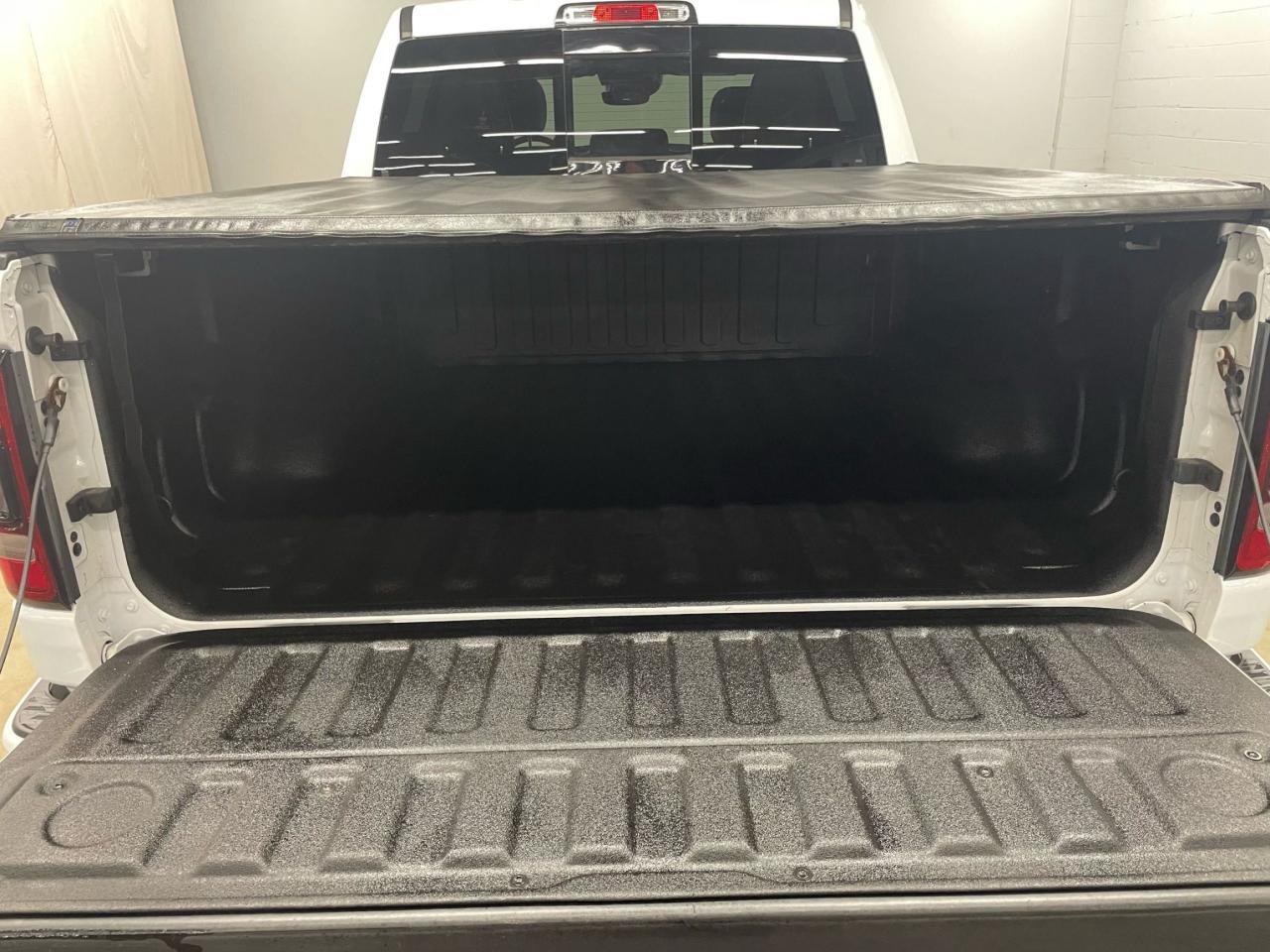 2020 RAM 1500 SPORT 4X4 CREW CAB 5'7" BOX