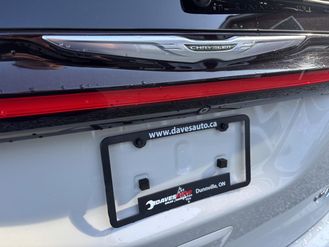 2021 Chrysler Pacifica Limited *1 OWNER*NO ACCIDENTS*Fully Loaded* Photo