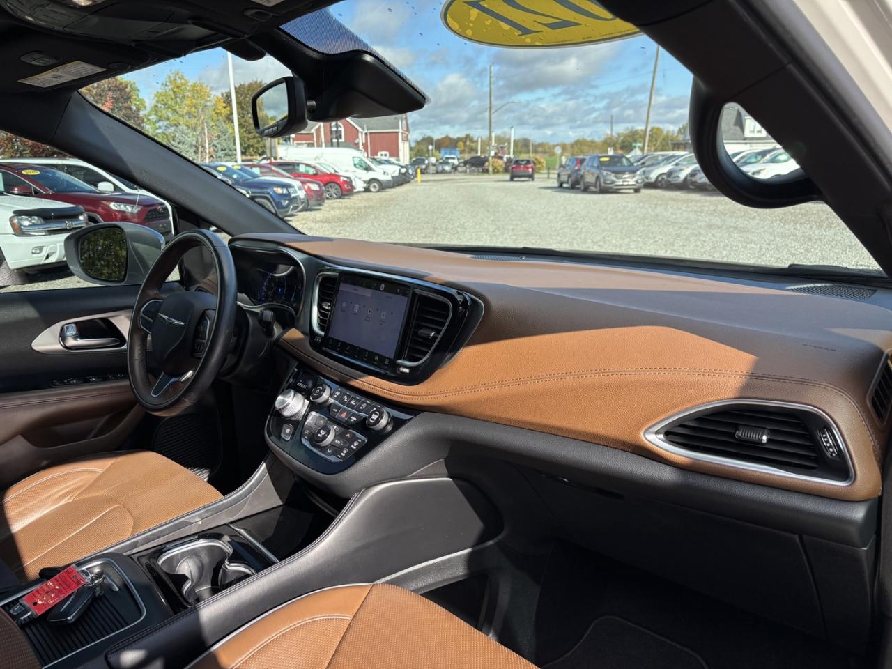 2021 Chrysler Pacifica Limited *1 OWNER*NO ACCIDENTS*Fully Loaded* Photo