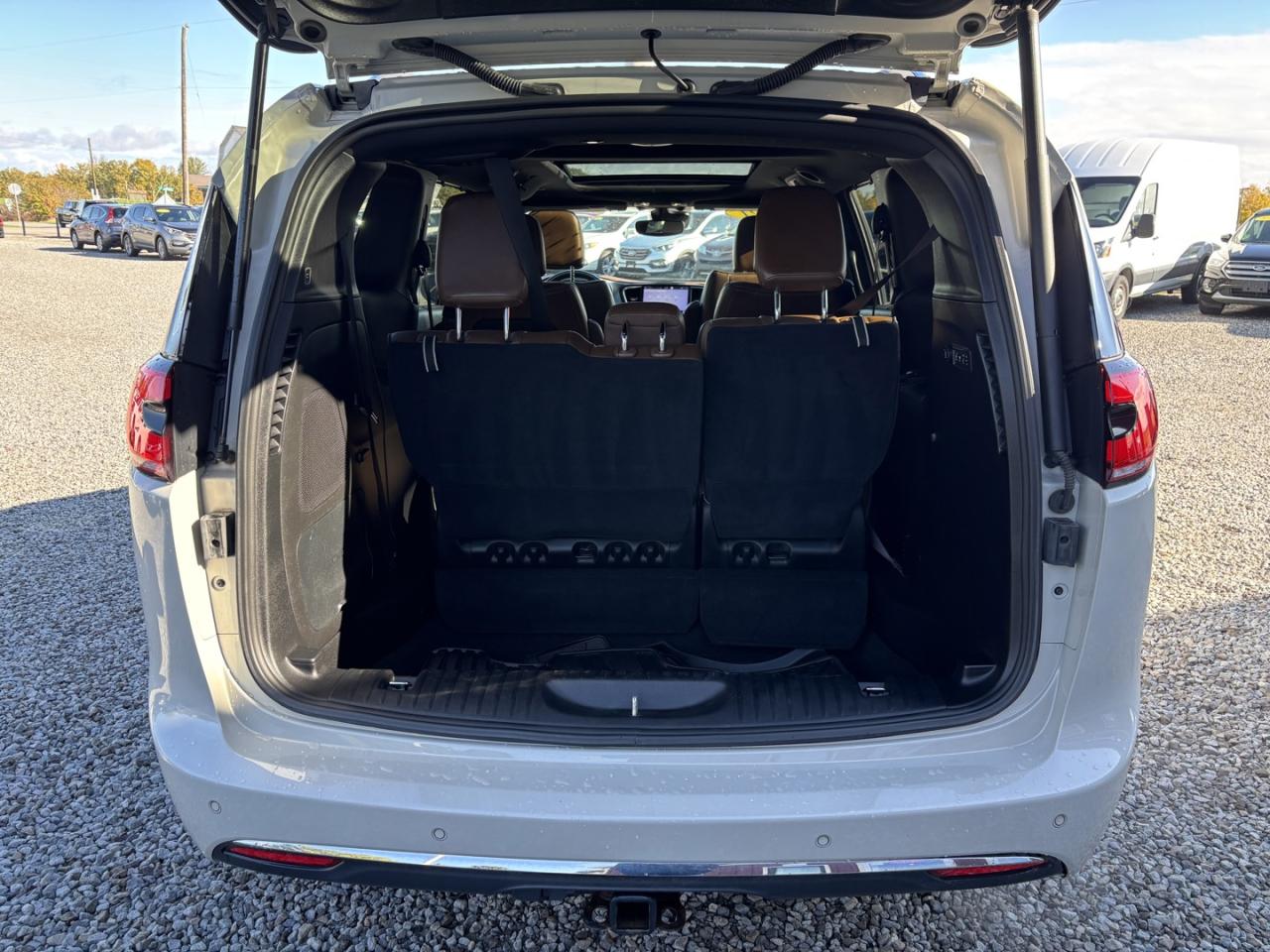 2021 Chrysler Pacifica Limited *1 OWNER*NO ACCIDENTS*Fully Loaded* Photo