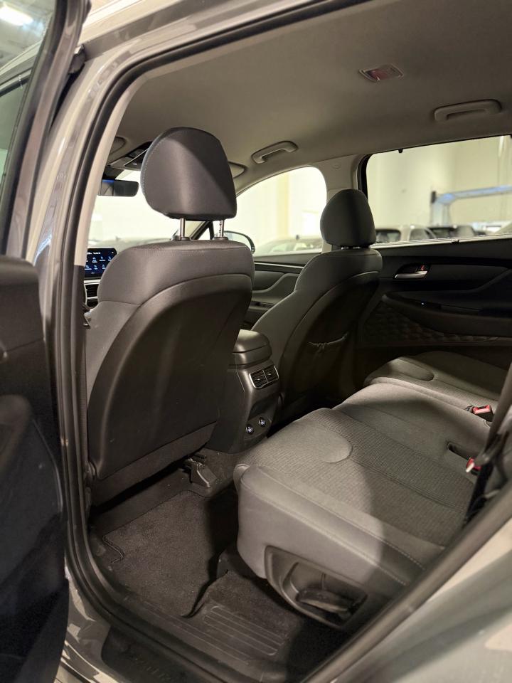 2023 Hyundai Santa Fe Preferred Photo