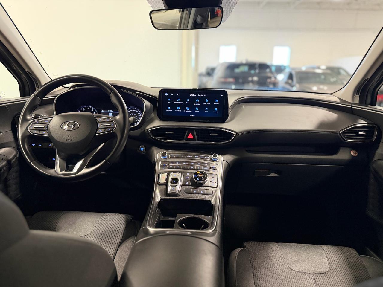 2023 Hyundai Santa Fe Preferred Photo