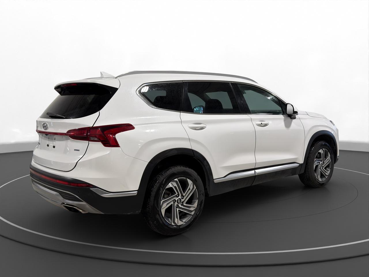 2023 Hyundai Santa Fe Preferred Photo