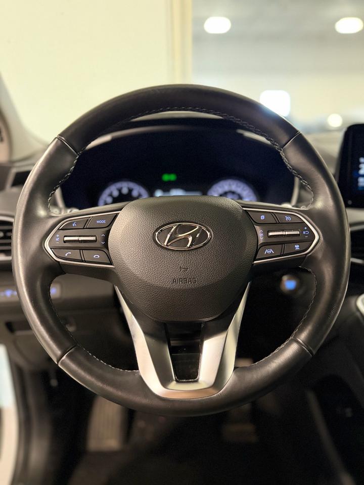 2023 Hyundai Santa Fe Preferred Photo