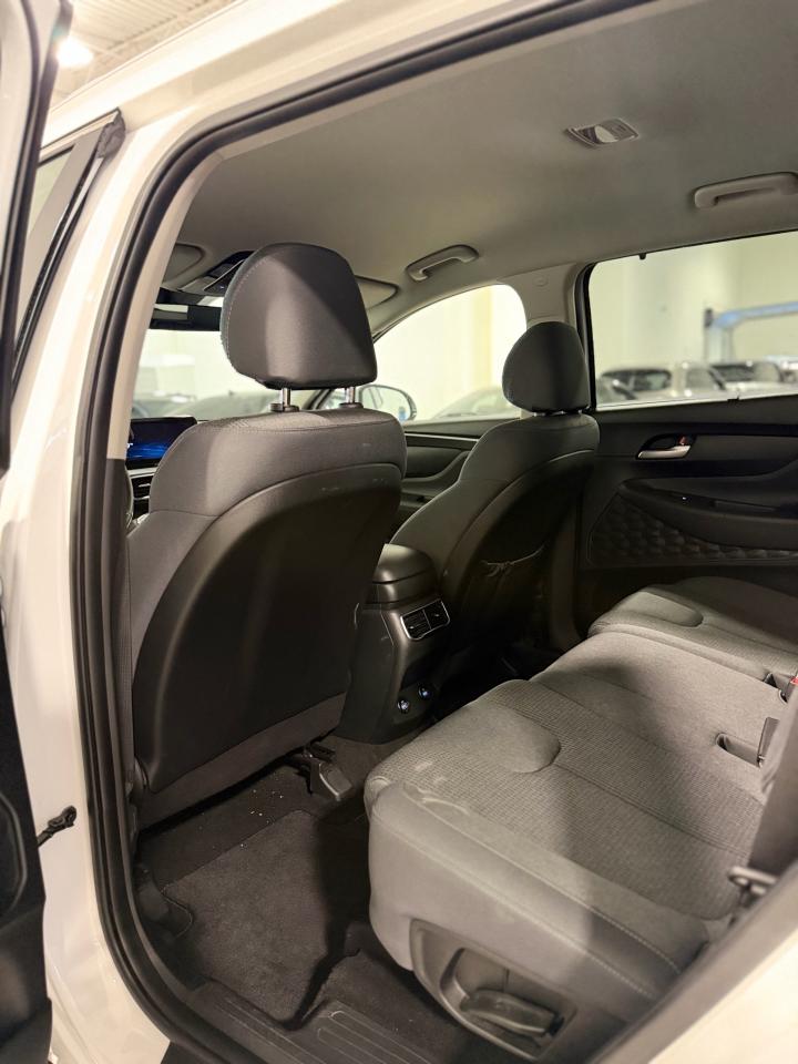 2023 Hyundai Santa Fe Preferred Photo