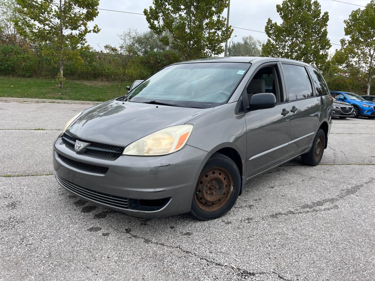 2005 Toyota Sienna CE