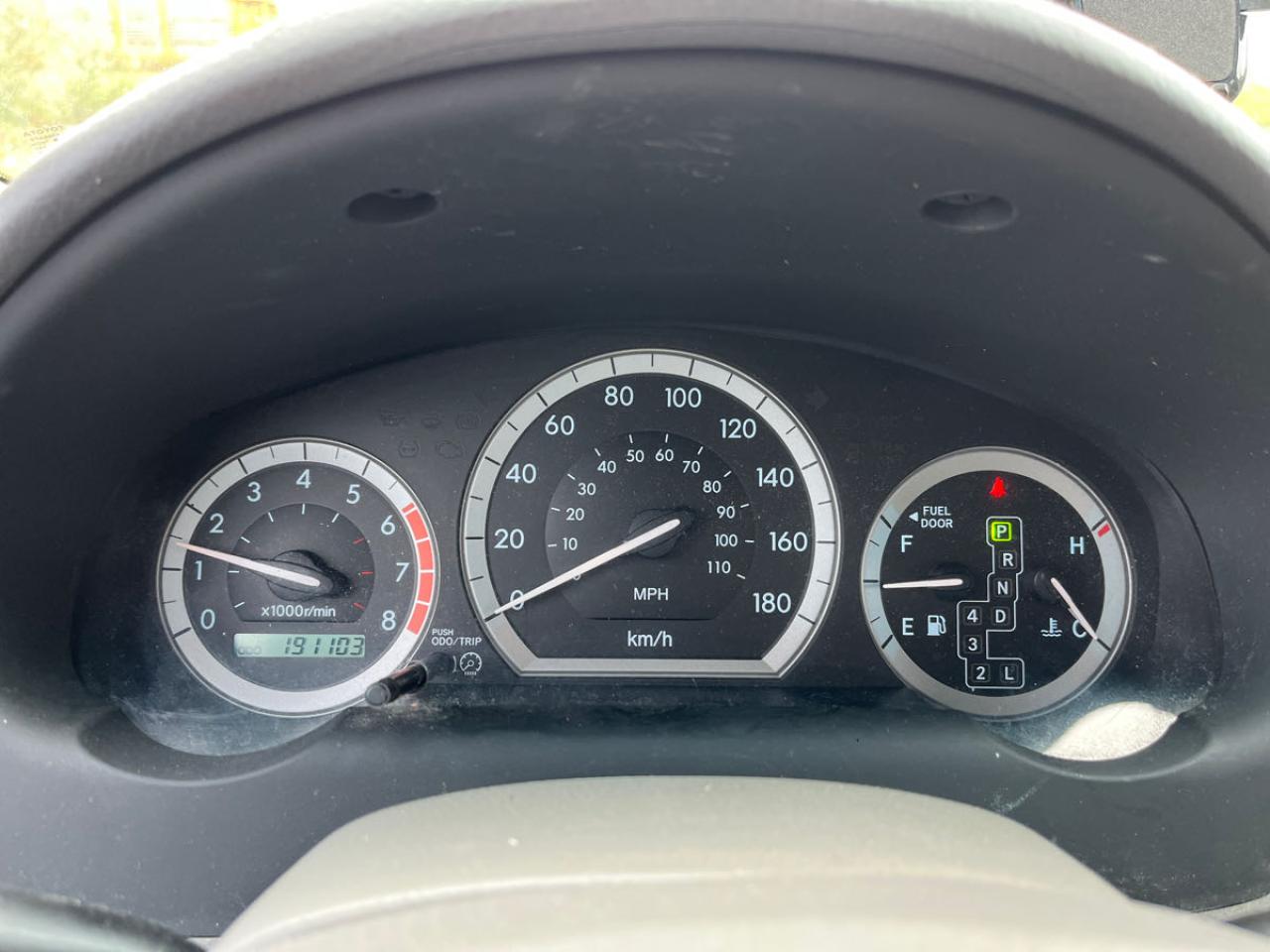 2005 Toyota Sienna CE - Photo #3