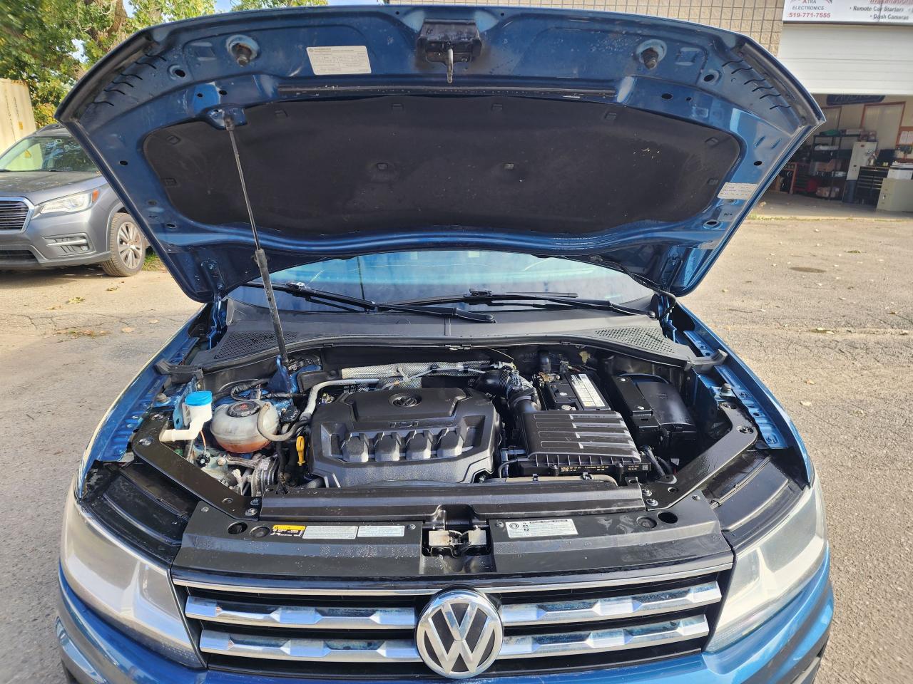 2019 Volkswagen Tiguan S l Clean Carfax l No accidents l AWD - Photo #17