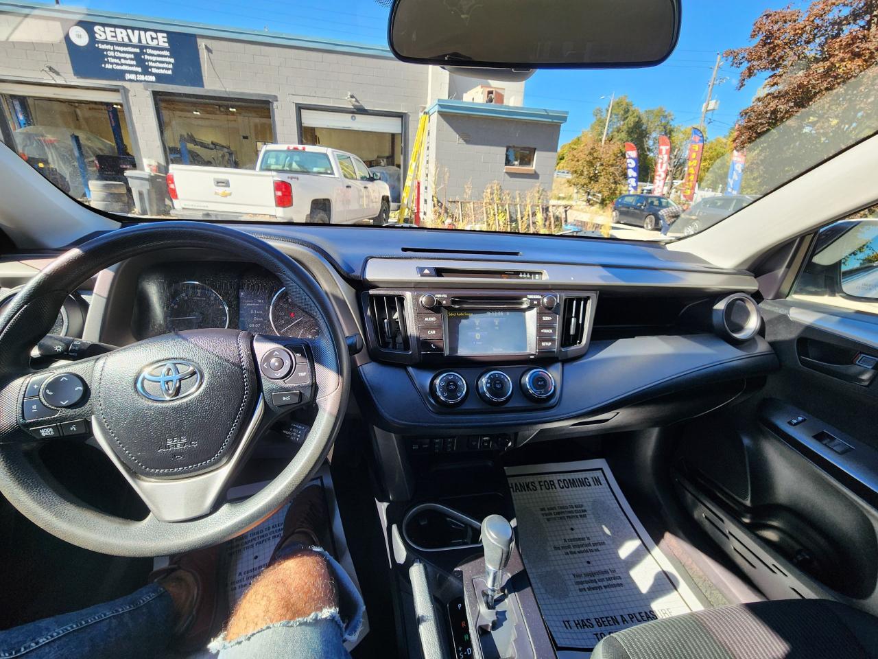 2017 Toyota RAV4 LE l Clean Carfax l No accidents l AWD - Photo #19