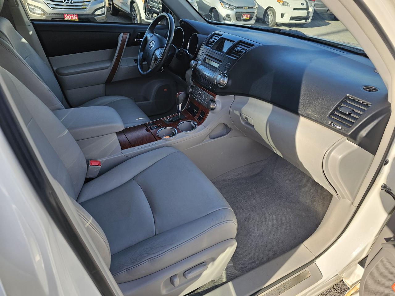 2010 Toyota Highlander 4WD 4dr V6 Limited, 7 Pass, Fully Fully Loaded - Photo #7