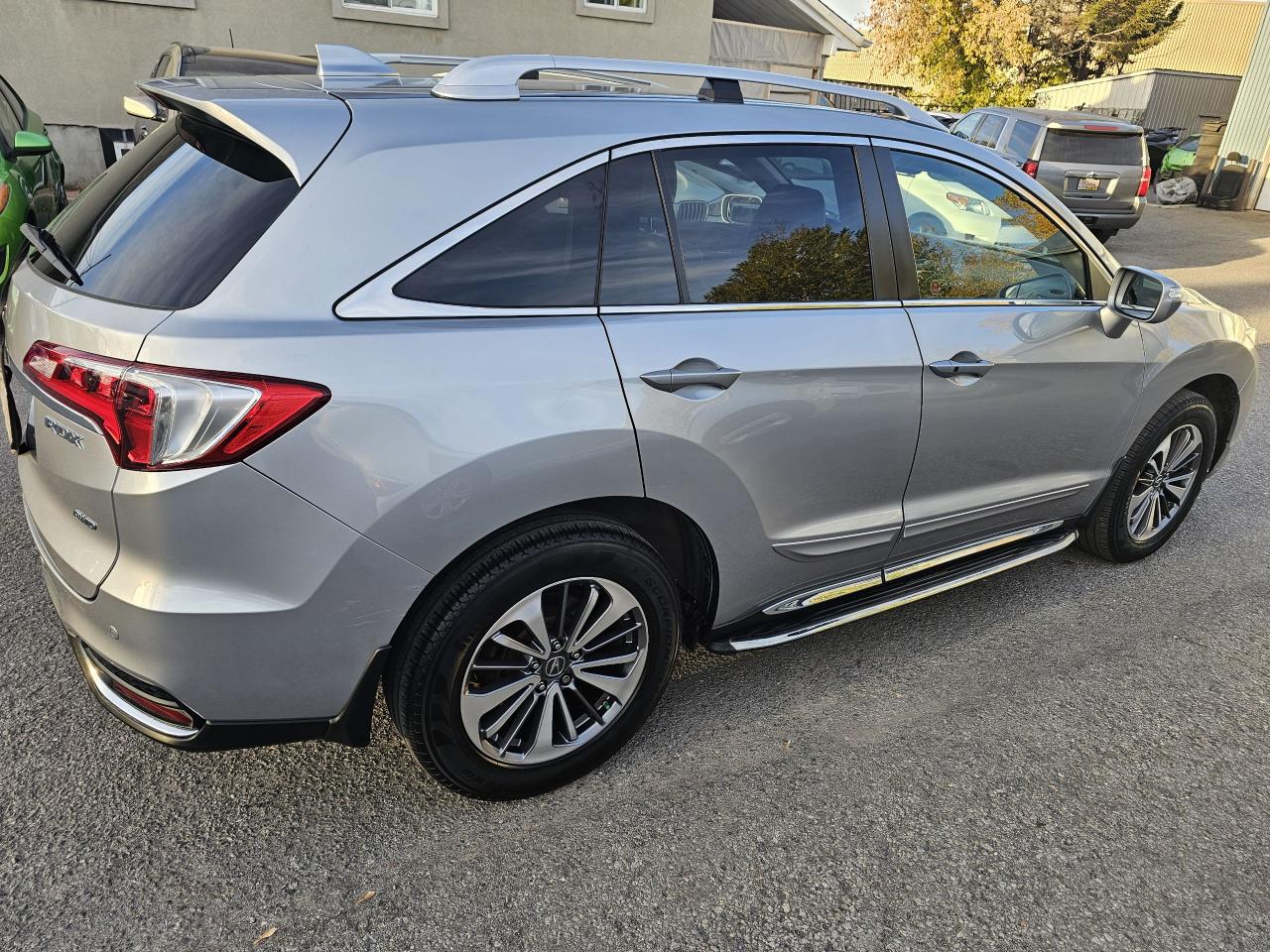2017 Acura RDX AWD 4dr Elite Pkg, NAV, BACKUP CAMERA, 153 KM Photo3