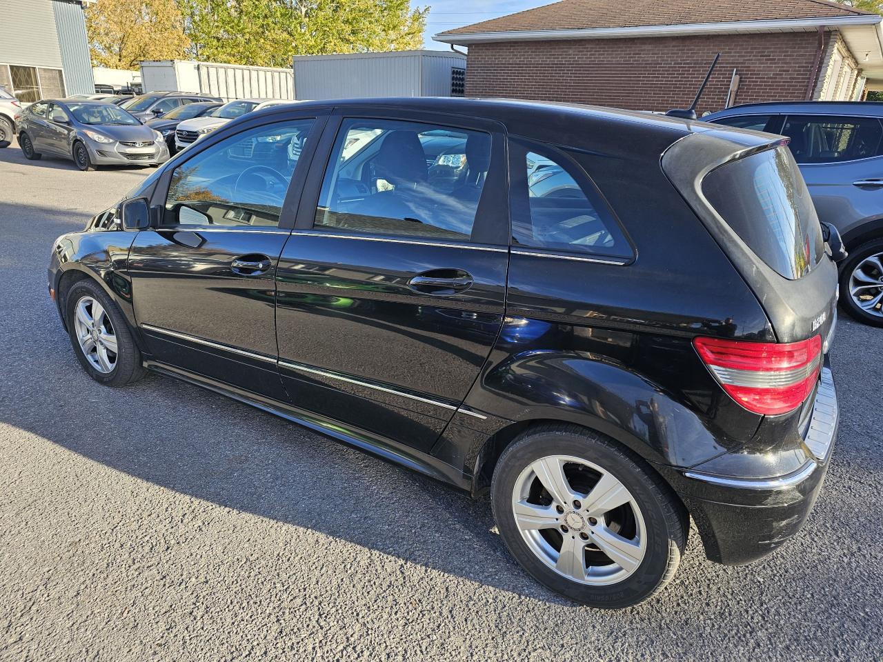 2010 Mercedes-Benz B-Class 4dr HB B 200 - Photo #4