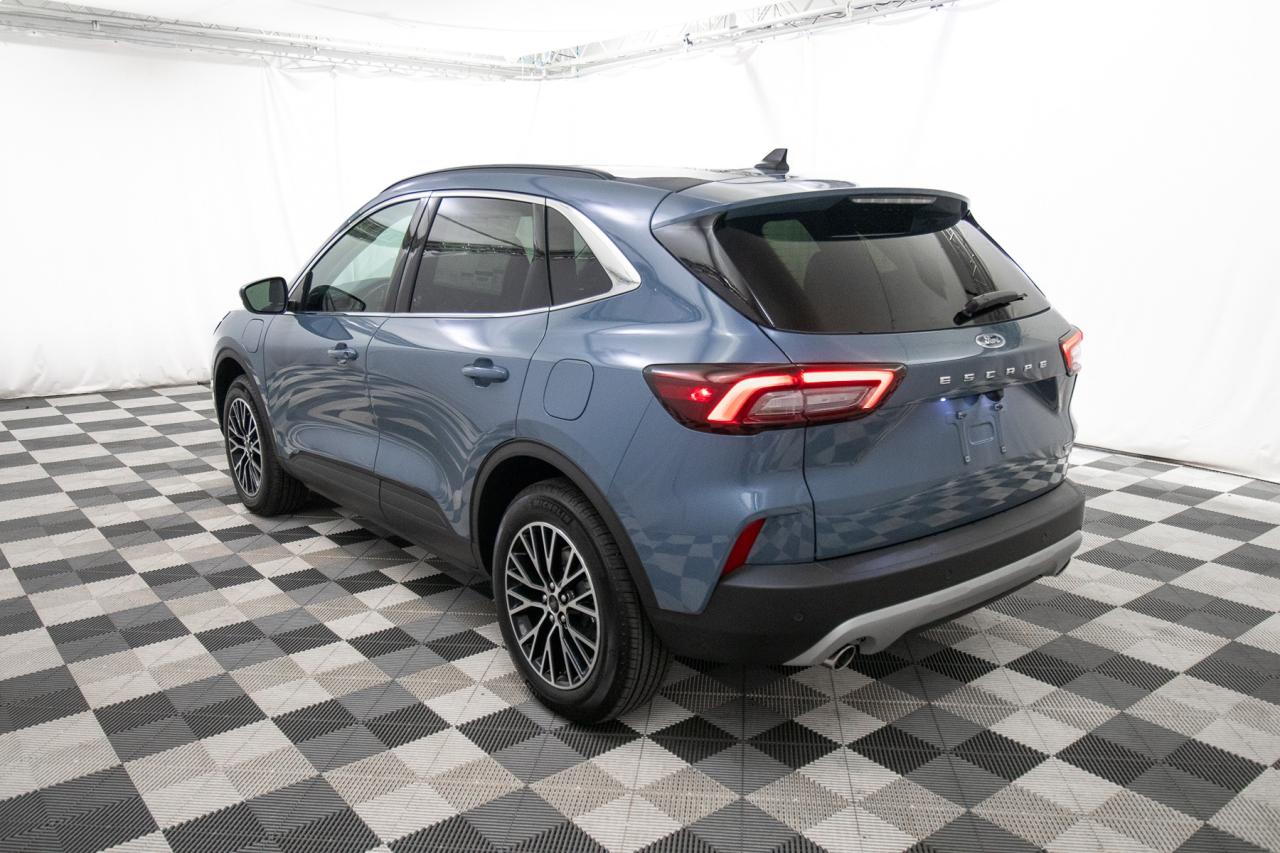 2025 Ford Escape PHEV FWD Hybrid Photo5