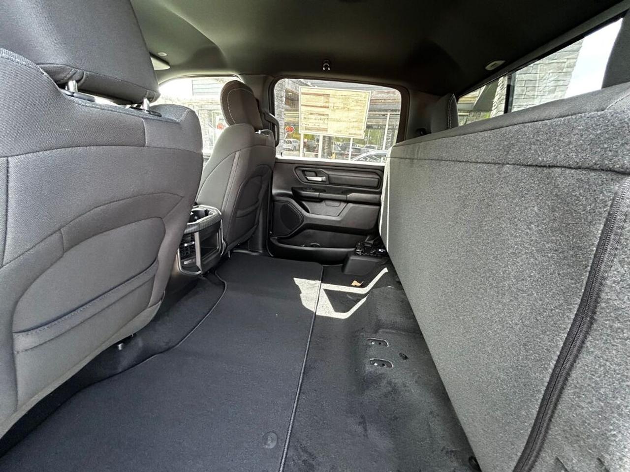13083353