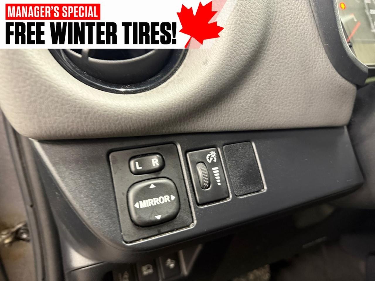 2018 Toyota Yaris 5DR LE AUTO Photo