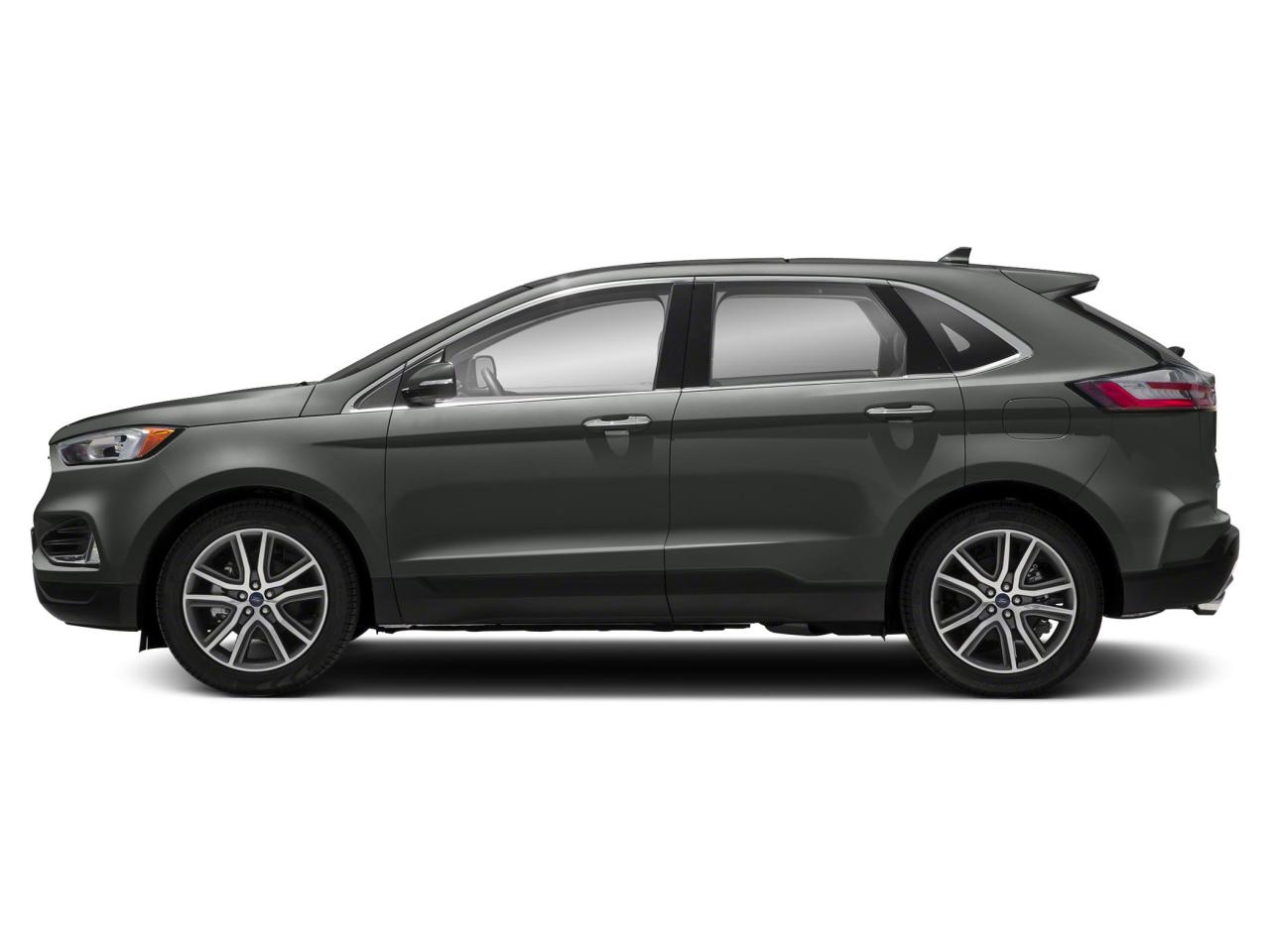 2020 Ford Edge Titanium Photo2