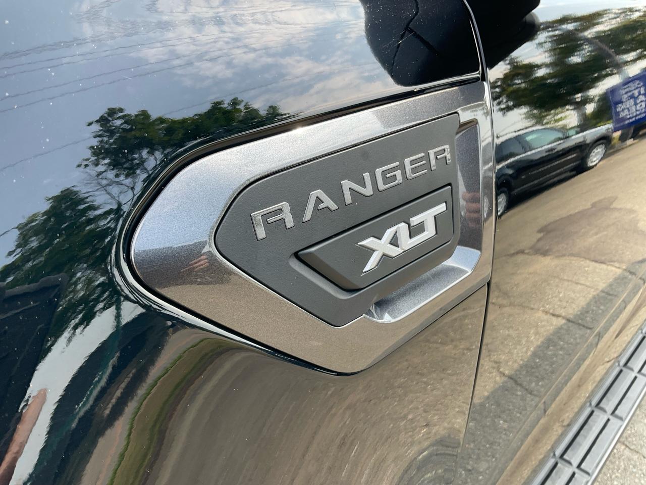 2020 Ford Ranger 4X4 CRW CAB XLT Photo5