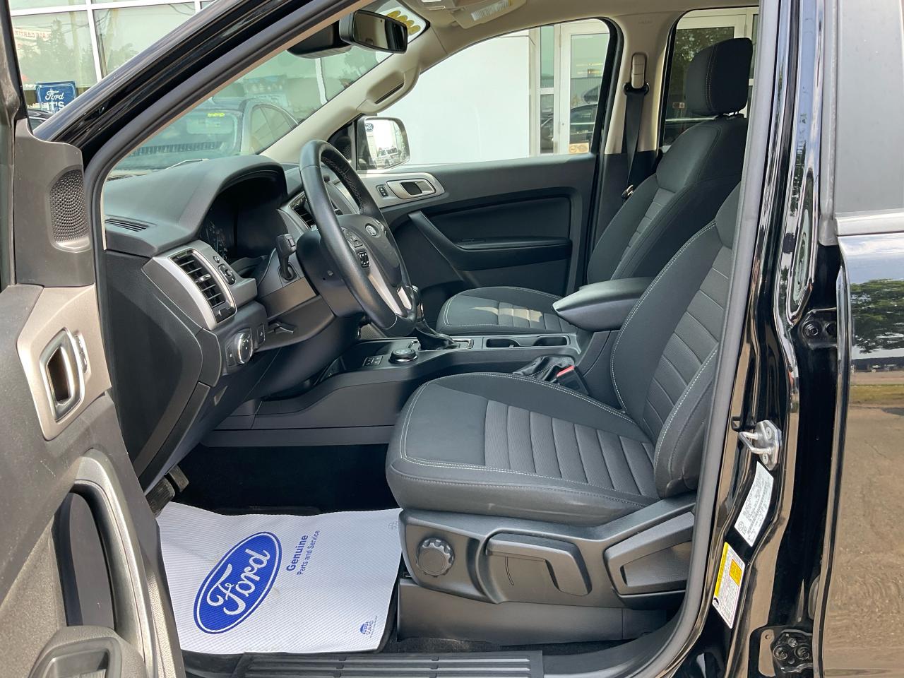 2020 Ford Ranger 4X4 CRW CAB XLT Photo5