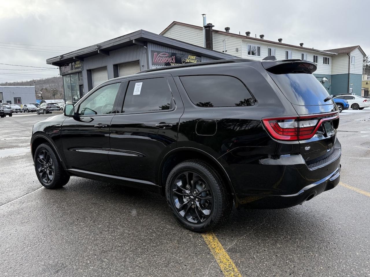 2026 Dodge Durango GT PLUS AWD Photo4
