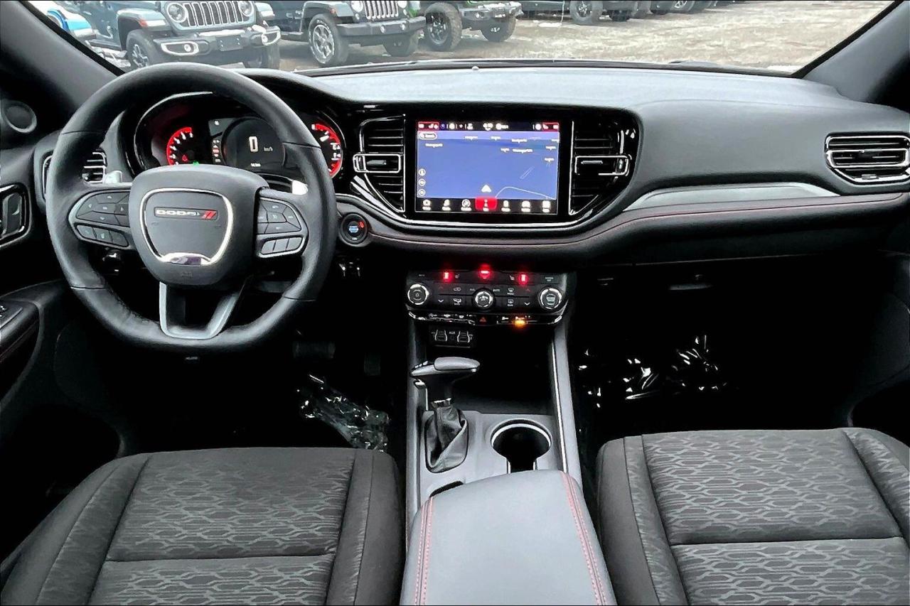 2026 Dodge Durango GT AWD | Blacktop | Tow Pkg | 7-Seater | 20"Wheels Photo