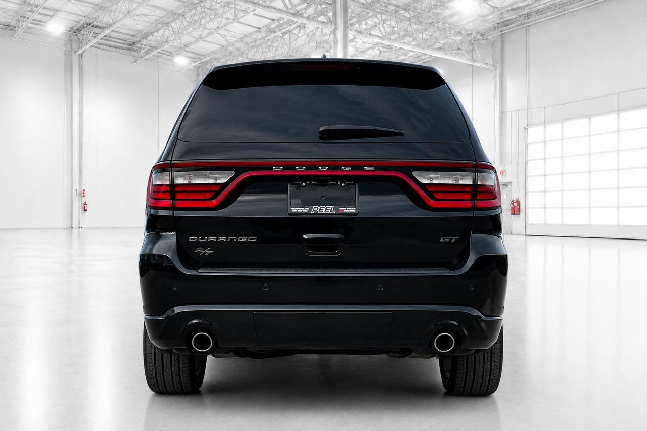 2026 Dodge Durango GT AWD | Blacktop | Tow Pkg | 7-Seater | 20"Wheels Photo3