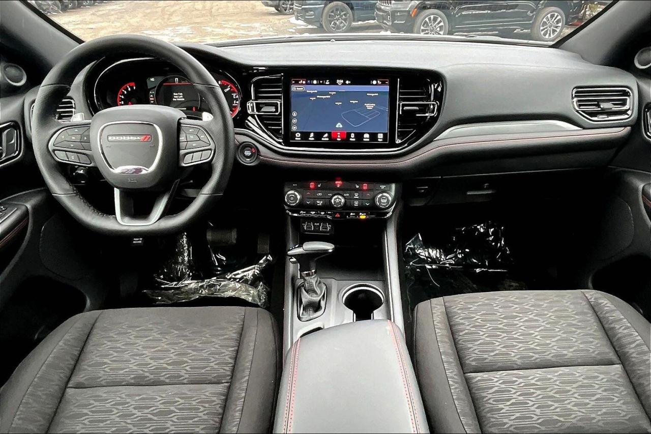2026 Dodge Durango GT AWD | Heated Seats & Wheel | Blacktop | 7-Seats Photo