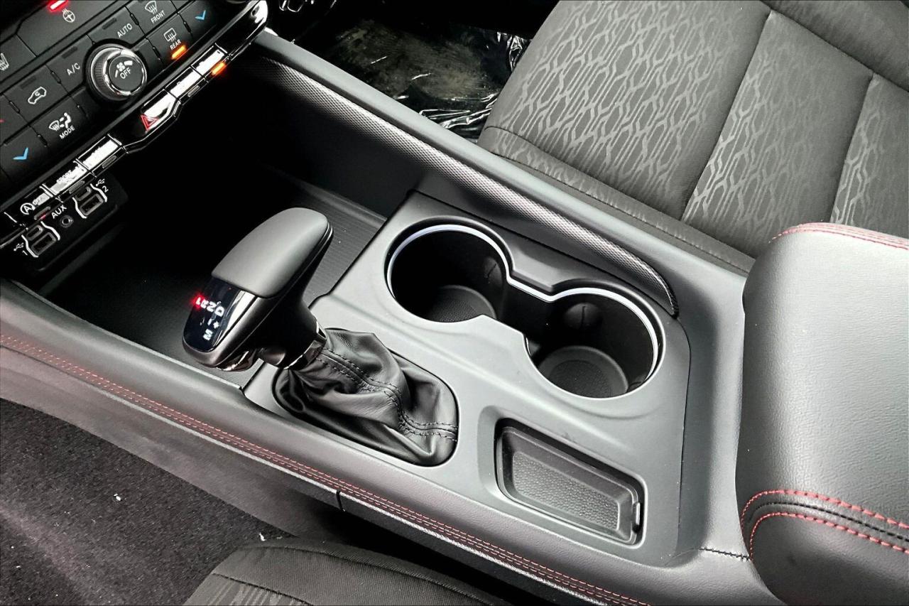 2026 Dodge Durango GT AWD | Heated Seats & Wheel | Blacktop | 7-Seats Photo