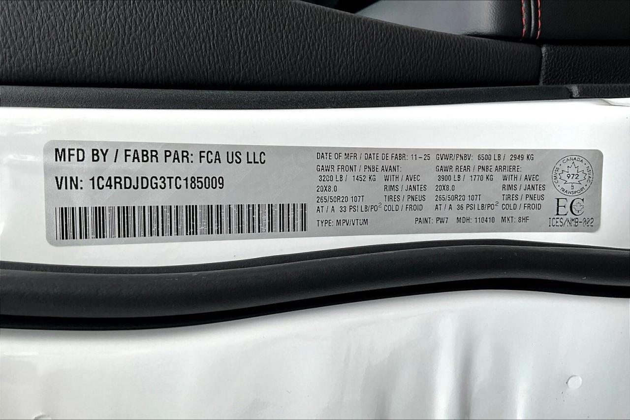 2026 Dodge Durango GT AWD | Heated Seats & Wheel | Blacktop | 7-Seats Photo