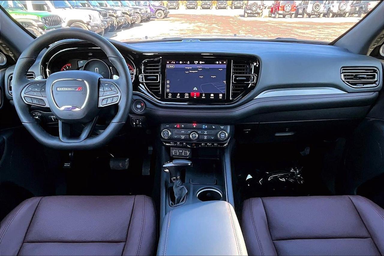 2026 Dodge Durango GT PLUS AWD | Leather | Sunroof | Blacktop | 4x4 Photo4