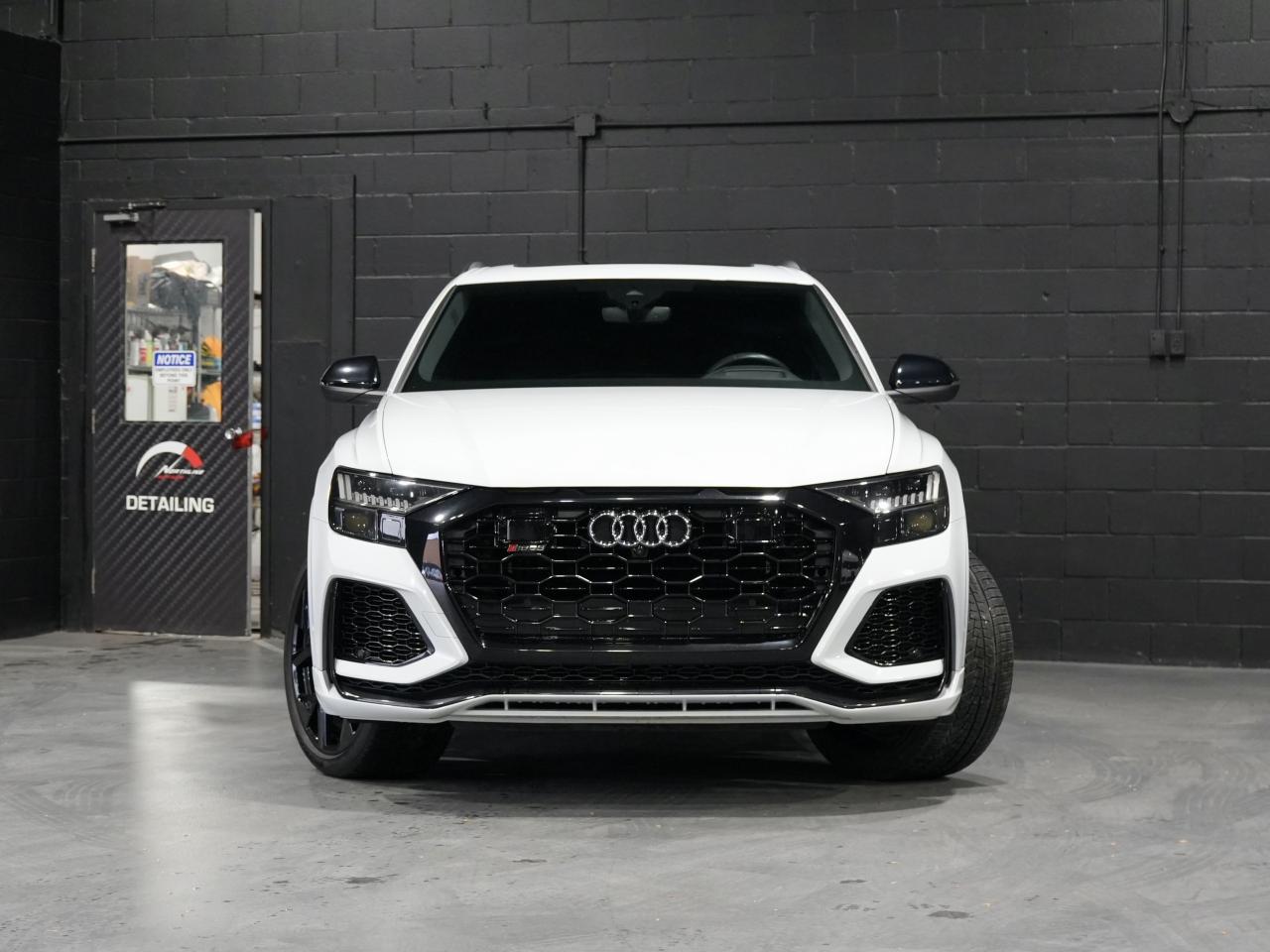 2022 Audi RS Q8 PANO/360CAM/HUD/B&O AUDIO/DRIVE ASSIST/NO ACCIDENT Photo