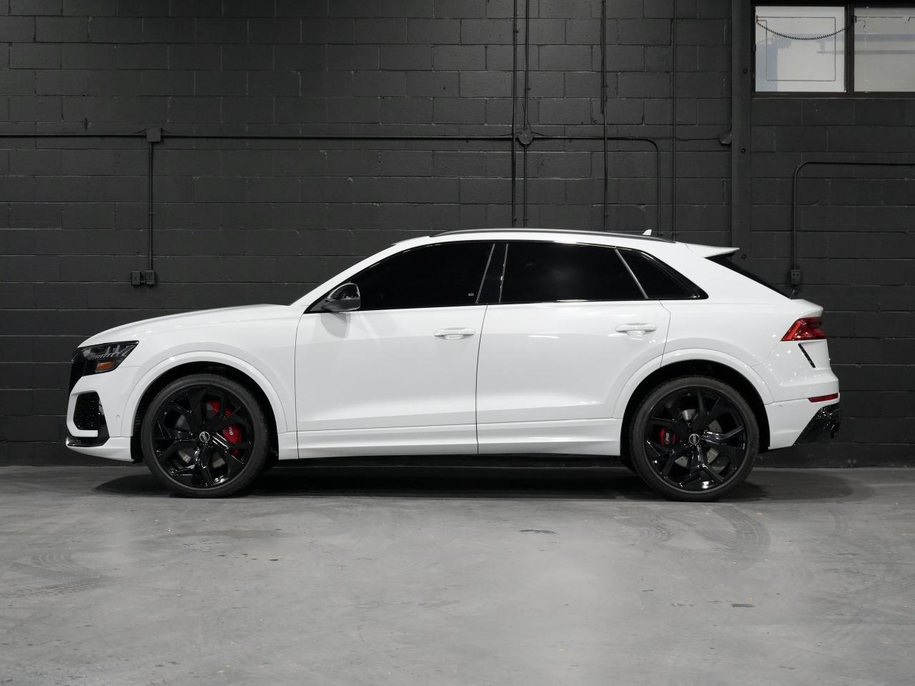 2022 Audi RS Q8 PANO/360CAM/HUD/B&O AUDIO/DRIVE ASSIST/NO ACCIDENT Photo