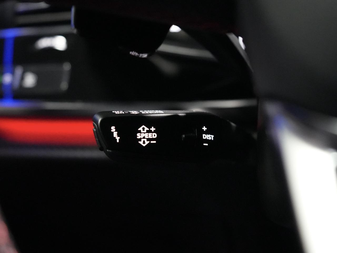 2022 Audi RS Q8 PANO/360CAM/HUD/B&O AUDIO/DRIVE ASSIST/NO ACCIDENT Photo